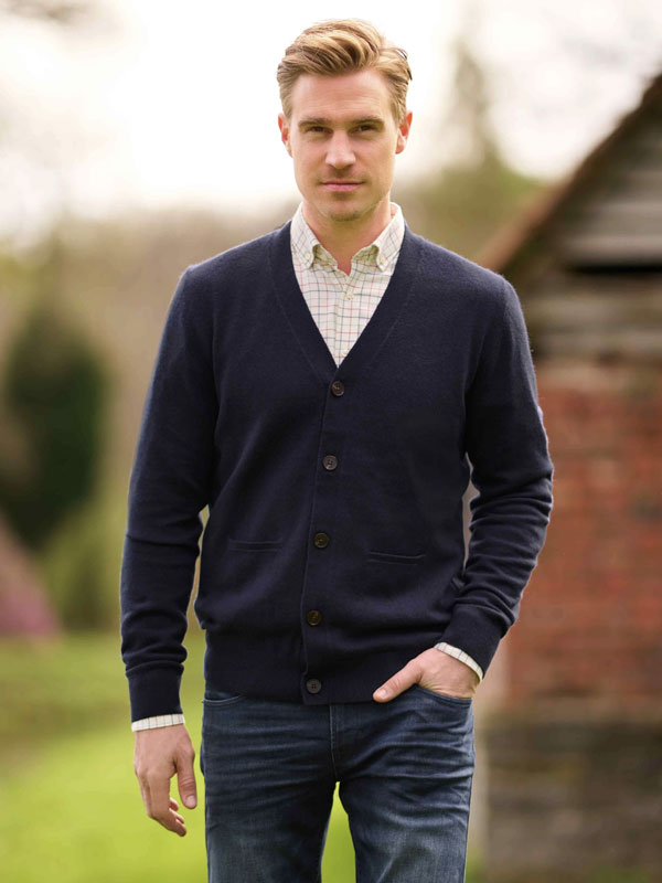 Cardigan_lambswool_met_Harris_Tweed_details_Navy Cardigan_lambswool_met_Harris_Tweed_details_Navy