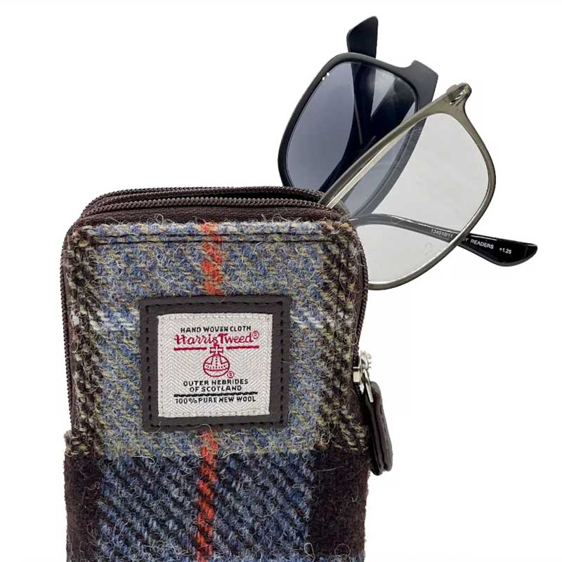 Harris_Tweed_Double_Glasses_Sleeve_Blue_Brown_Check
