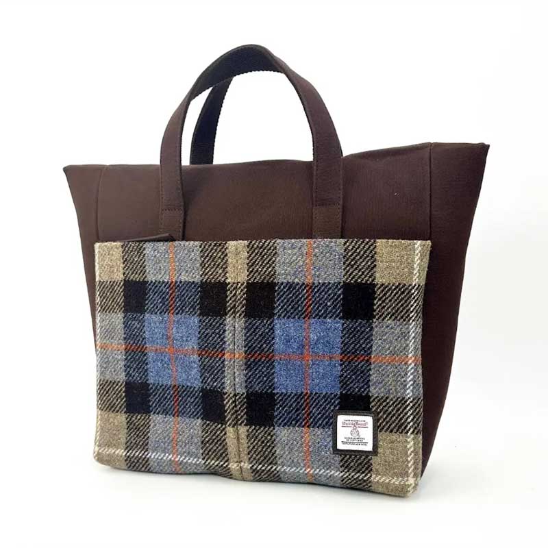 Harris_Tweed_Travel_Messenger_Bag_In_Blue_Brown_Check Harris_Tweed_Travel_Messenger_Bag_In_Blue_Brown_Check