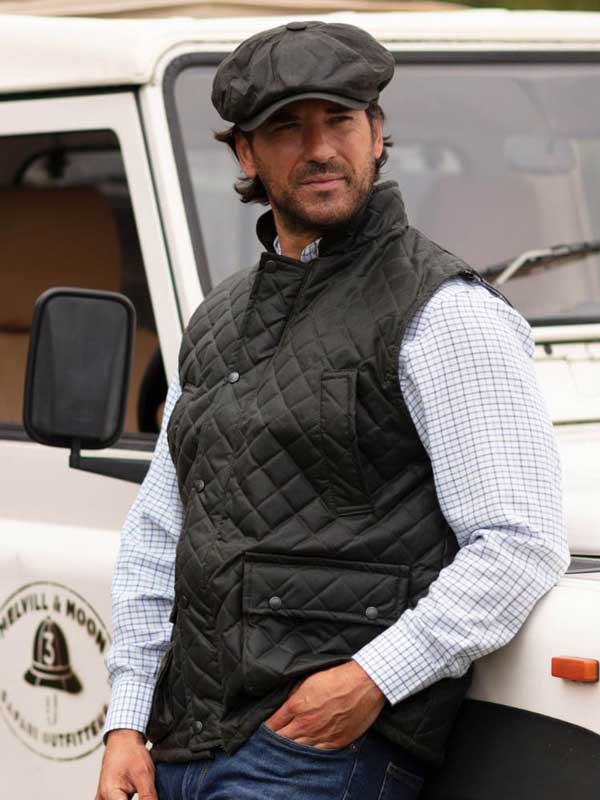 Wax_Diamond_Quilted_Lincoln_Gilet_Olive