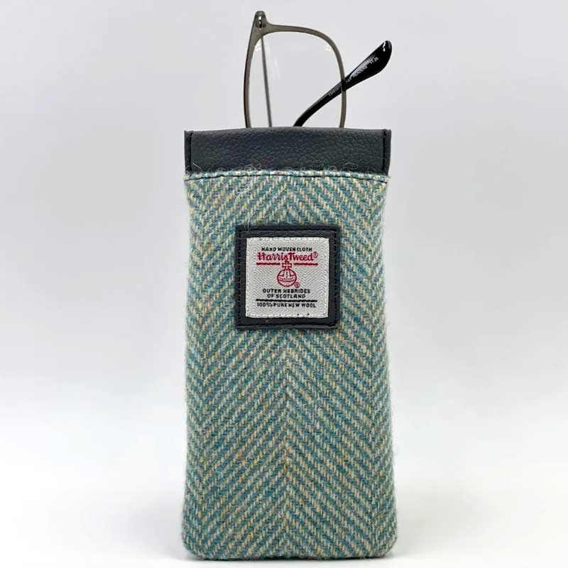 Étui à lunettes en tweed Harris turquoise à chevrons Étui à lunettes en tweed Harris turquoise à chevrons