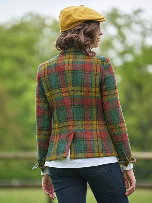 Harris tweed Dames Jasje Ava In Colorful Tartan – Image 2