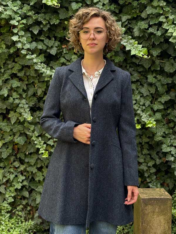 Harris_Tweed_Damesjas__Zoe__In_Blue_Herringbone Harris_Tweed_Damesjas__Zoe__In_Blue_Herringbone