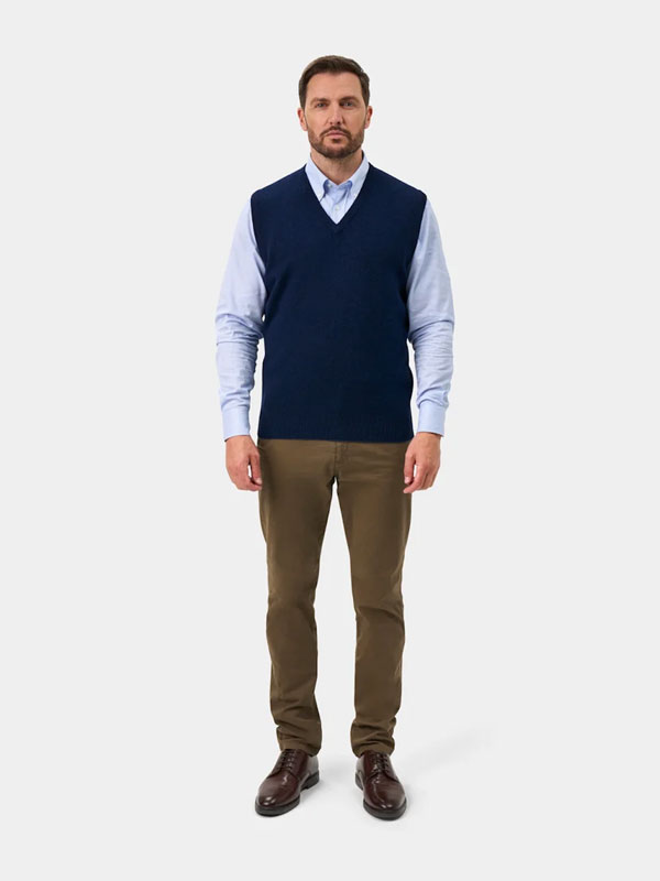 Norfolk Vee Neck Slipover Indigo – Image 3